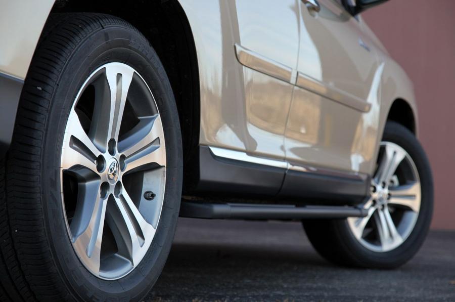  Toyota Highlander 2011 года  (фото 20 из 108)